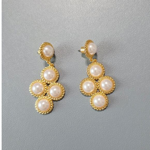 NWOT Frasier Sterling Windsor Earrings Drop Dangle 14K Gold Plated Faux Pearl - Picture 3 of 5